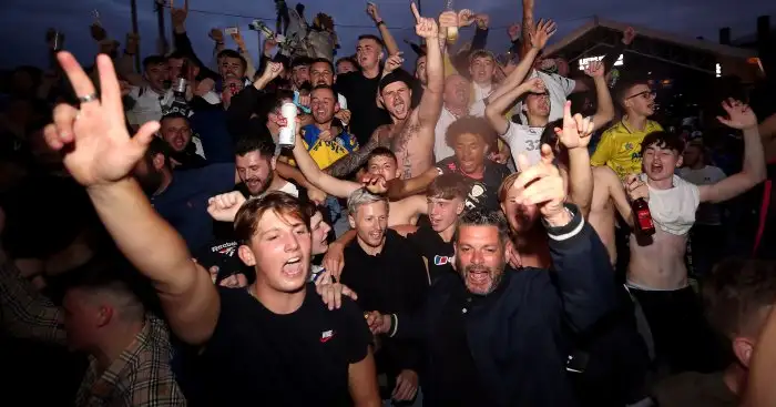 Kalvin Phillips makes Bielsa pledge as Leeds go crazy on night of celebration