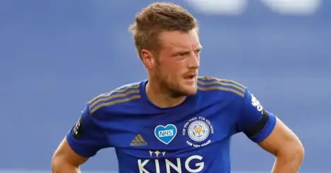 Jamie Vardy lifts lid on emotions after signing new Leicester deal