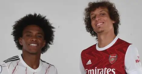 Willian, David Luiz want former Chelsea man to follow them to Arsenal
