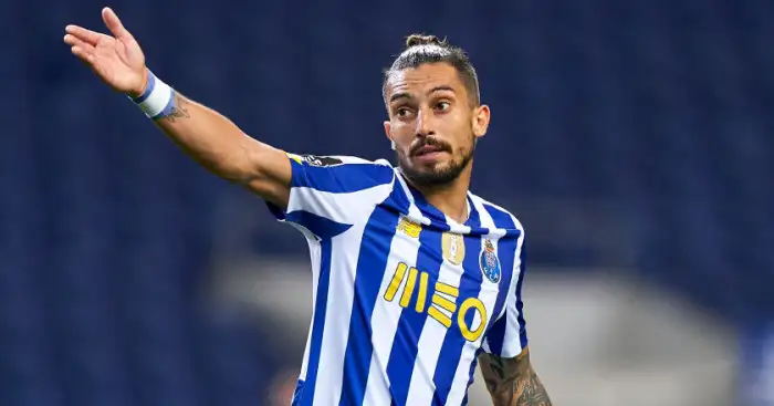 Alex Telles chats Man Utd links as transfer expert gives big update
