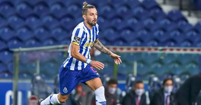 Confirmation imminent, as details emerge about defender’s Man Utd deal