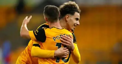 Debut goal for Ait-Nouri as Wolves overcome 10-man Crystal Palace