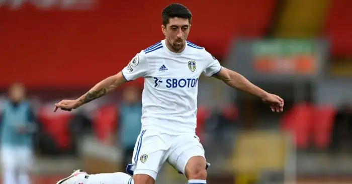 Veteran still seen as important as Leeds block midfielder’s Spanish exit