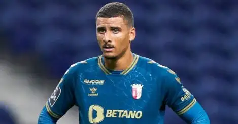 More obstacles stand in way of €40m January deal for Man Utd