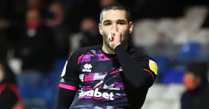 Bit-part duo the bait as Arsenal look to lure Argentine playmaker