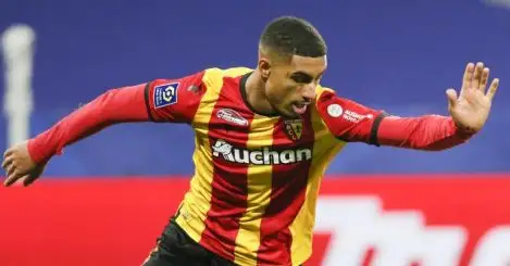 Liverpool, Leeds in the hunt for impressive French defensive starlet