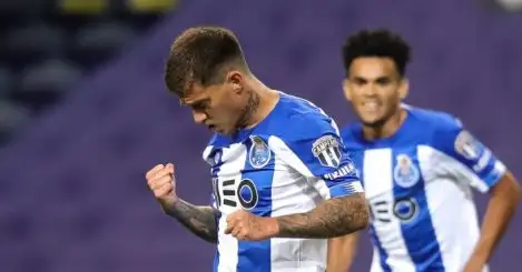Leicester make offer to wantaway Porto midfielder; Arsenal interested too