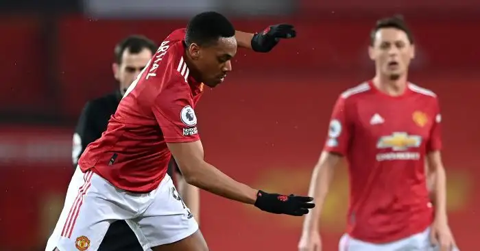 Pundit wonders if Man Utd star even ‘enjoys football’, as key flaw noted