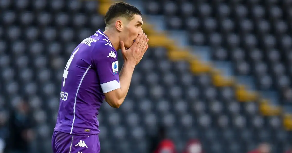 Italian source refuses to rule Chelsea out of running for Man Utd target