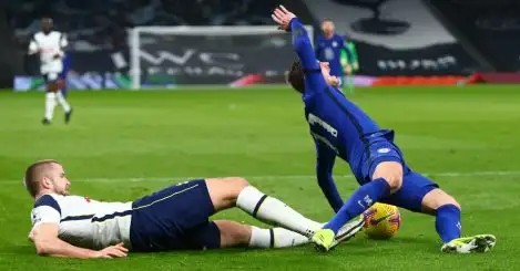 Clumsy Dier helps Chelsea win as Tottenham break unwanted nine-year record