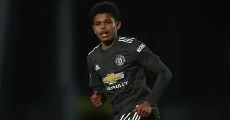 Man Utd starlet could debut this year after Solskjaer drafts him into training