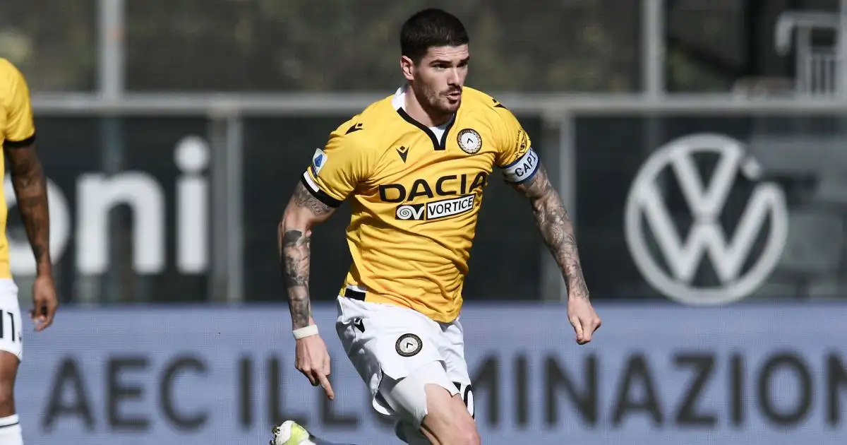 Price tag revealed as Serie A star edges closer to Liverpool switch