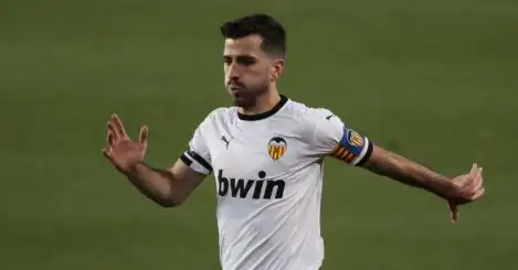 Valencia star with Arsenal links has plan after attracting transfer interest