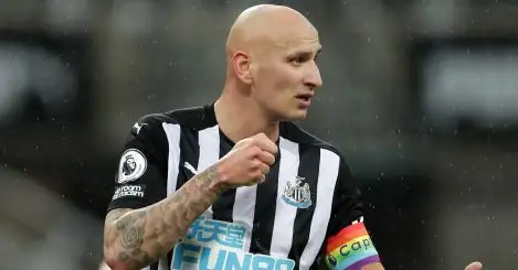Shelvey brands Leeds star a ‘nutcase’ and admits he couldn’t play for Bielsa