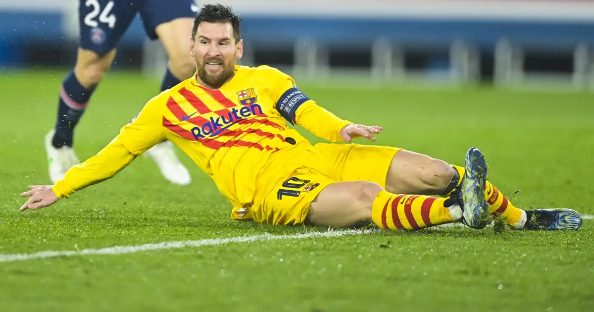 Messi stunner not enough as Barcelona succumb to PSG lead