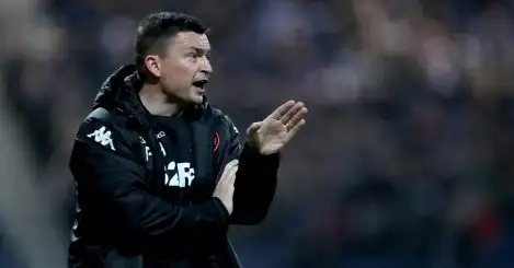 Heckingbottom ponders tactical switch with relegation looming