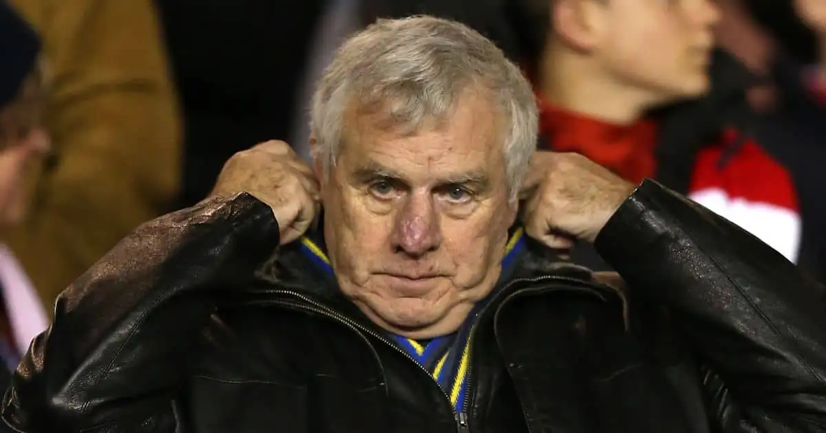 Leeds legend Peter Lorimer passes away; Liam Cooper leads tributes