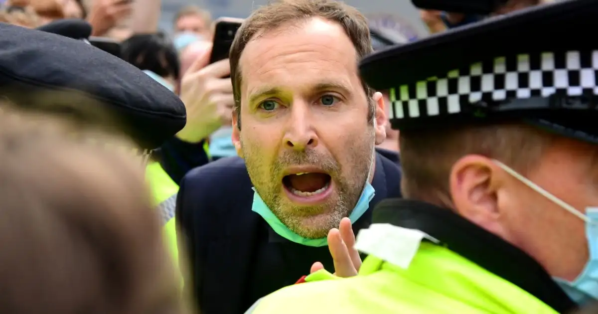 Petr Cech acts as peacemaker as angry Chelsea fan protest halts team bus