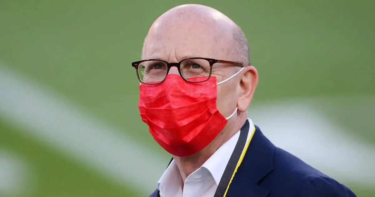 Joel Glazer sends open letter to Man Utd fans after European Super League U-turn