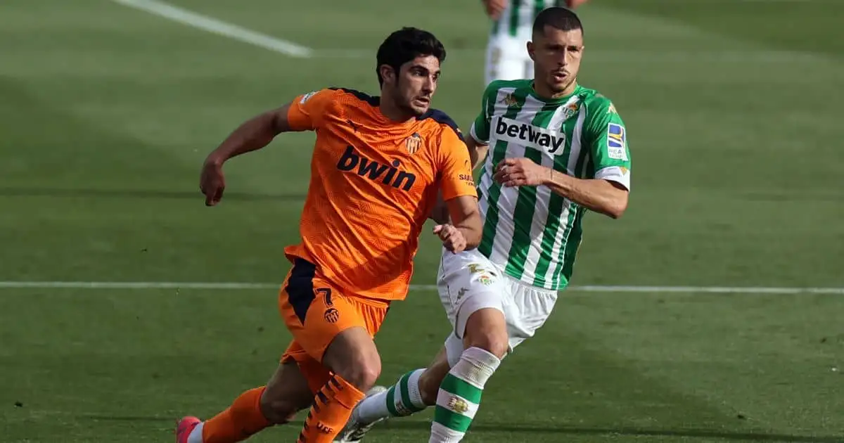 Wolves ready €25m bid for LaLiga forward but may need Mendes magic