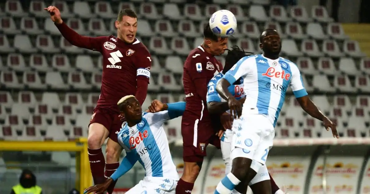 Stars aligning for Everton defender deal but rivals pose a problem