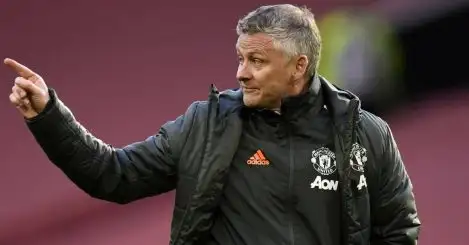 Pundit claims Solskjaer has obvious answer to pivotal title-winning Man Utd question