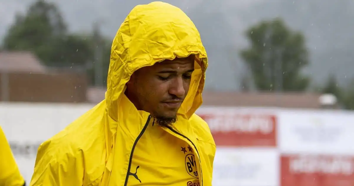 Jadon Sancho, Borussia Dortmund jacket hood up