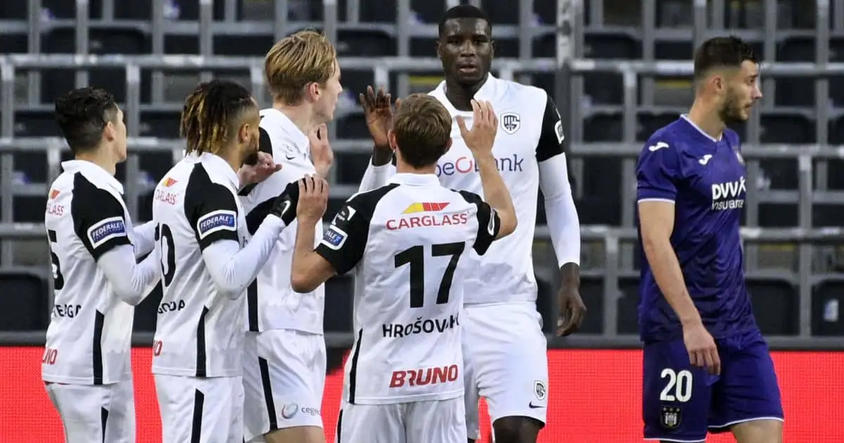 Agent of 35-goal striker claims boyhood Arsenal fan keen on move