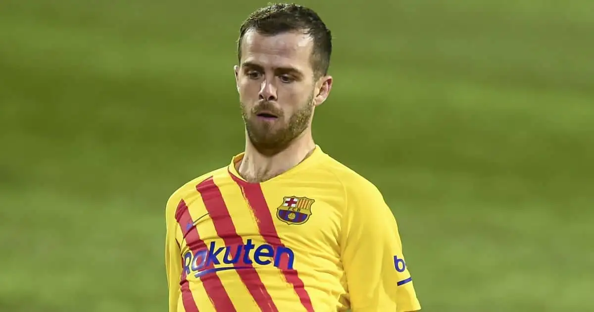 Miralem Pjanic, Barcelona away kit 2020/21