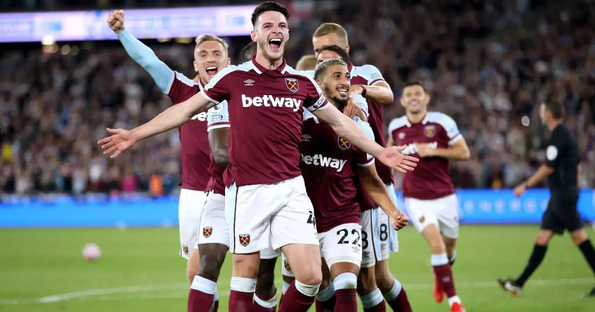 Declan Rice celebrates West Ham goal v Leicester August 2021