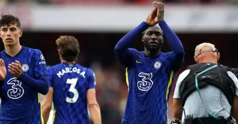 Neville tells Liverpool how to handle Lukaku after Arsenal man was destroyed