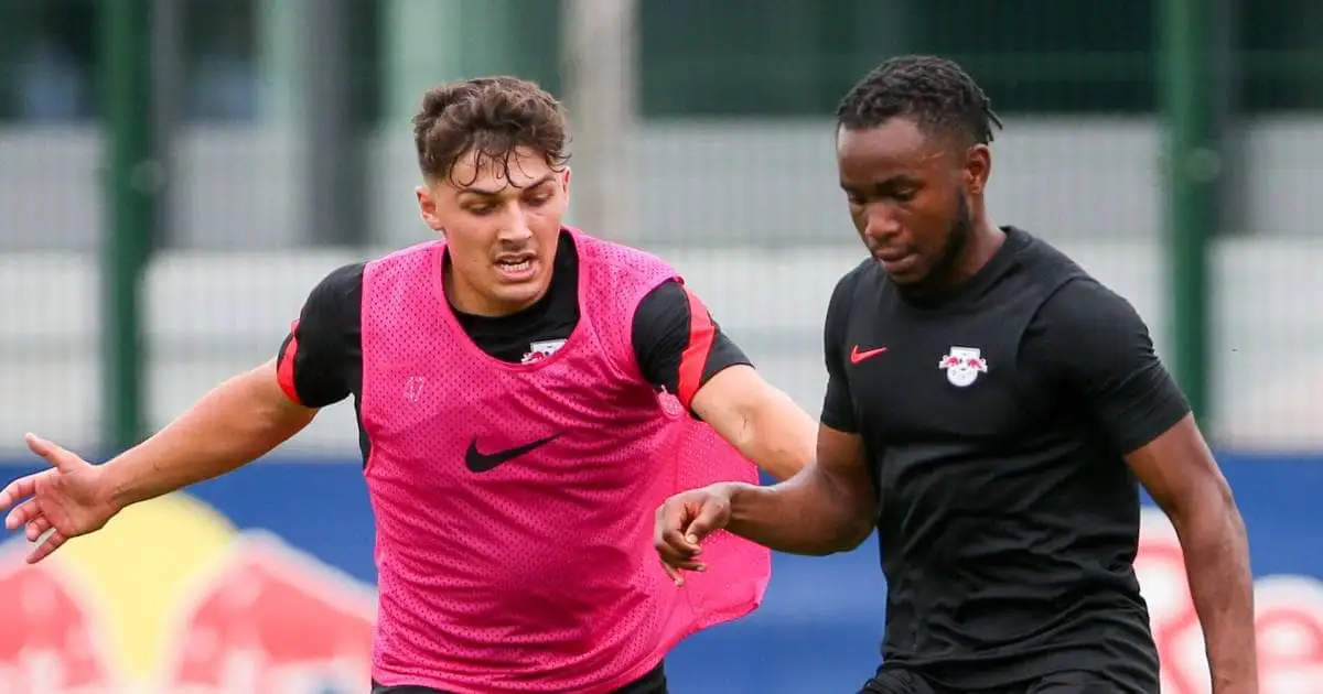 Leicester leave it late with talks underway for signing of winger with Prem past