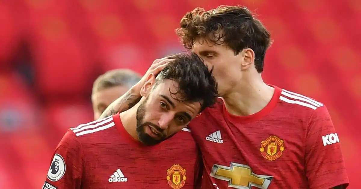 Victor Lindelof Bruno Fernandes Man Utd May 2021