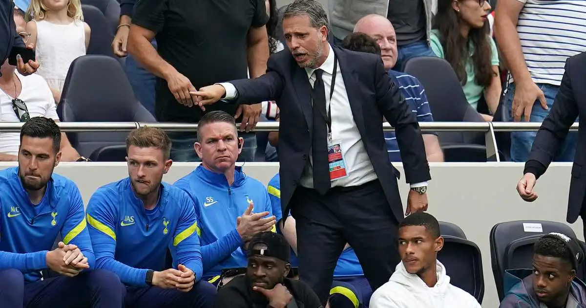 Fabio Paratici points towards something during Tottenham vs Man City, August 2021