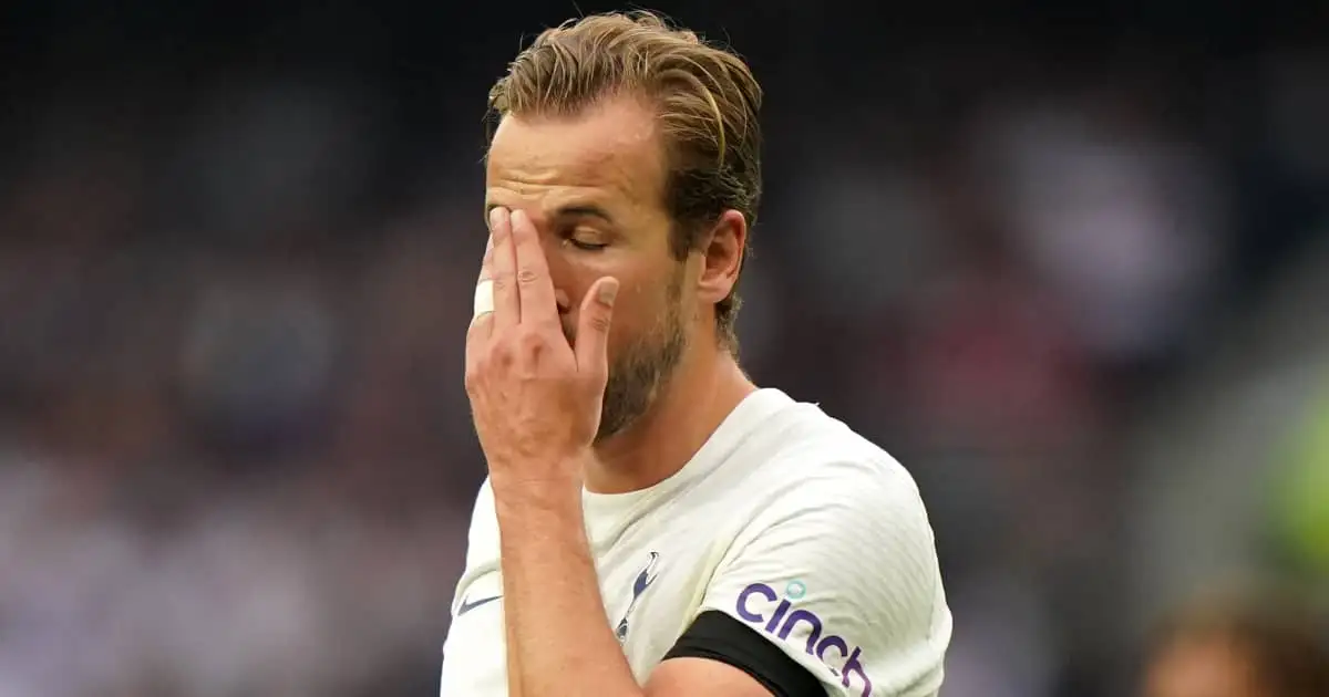 Harry Kane looking dejected while playing for Tottenham 2021