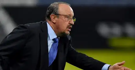 Benitez reminds dropped Everton ace of ‘priority’; sends summer signing advice