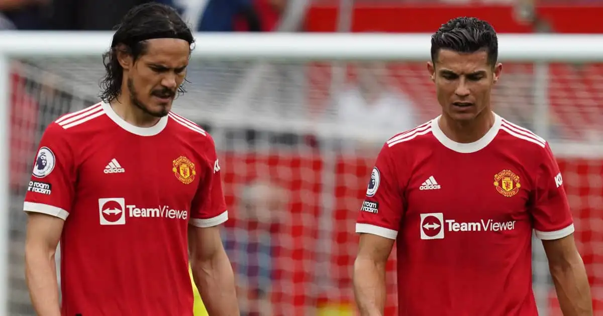 Man Utd strikers Edinson Cavani and Cristiano Ronaldo looking dejected 2021