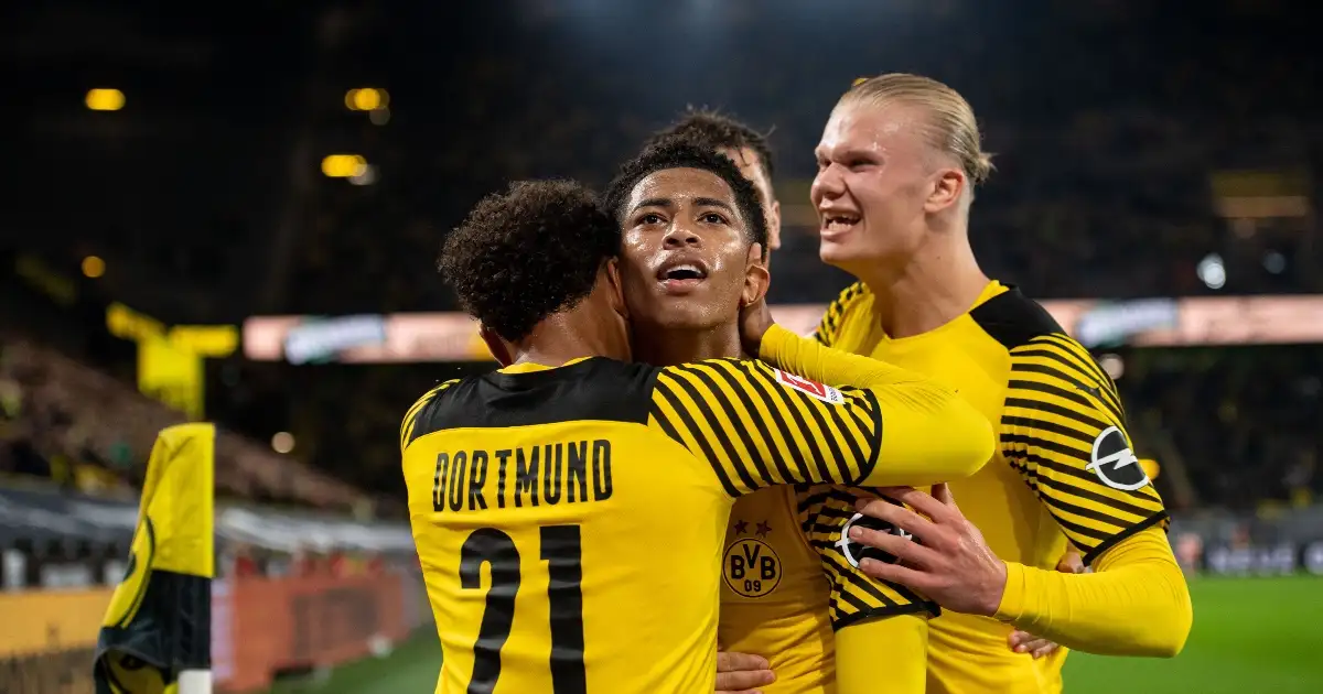 Twist in store as Dortmund employ clever tactic to keep hold of Man Utd, Liverpool target