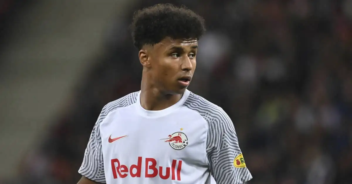 Outsider in lethal striker race know where Liverpool, Chelsea target will go