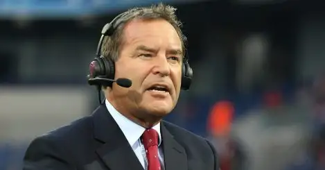 Touching scenes as Jeff Stelling announces intention to leave Soccer Saturday