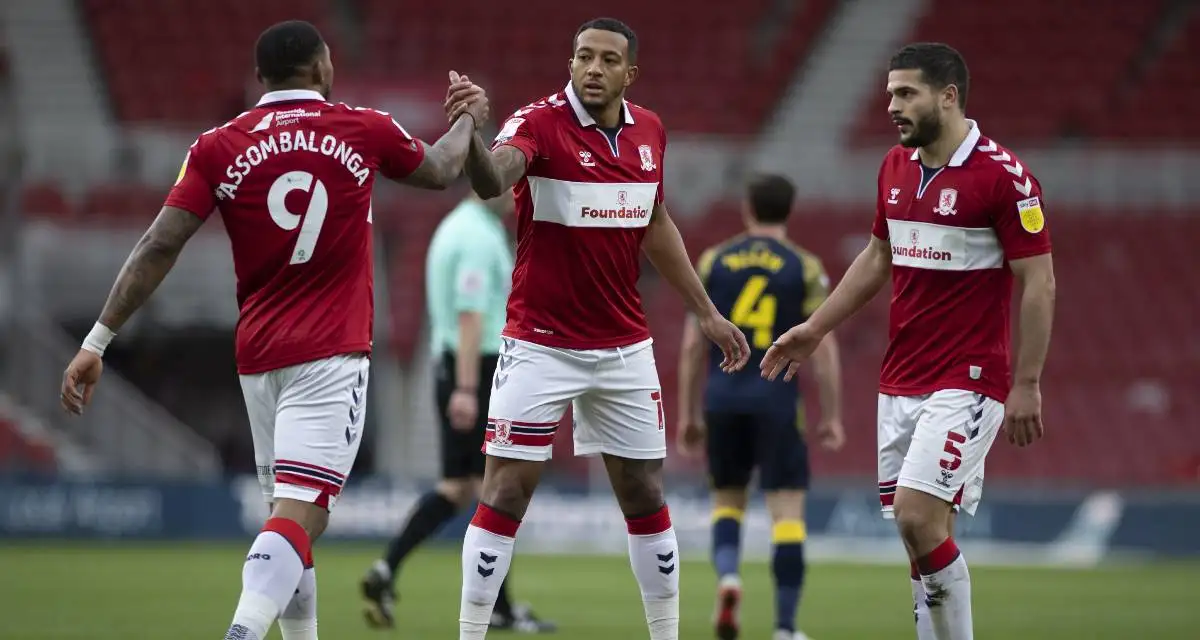 Sheffield Wednesday revive interest in free agent