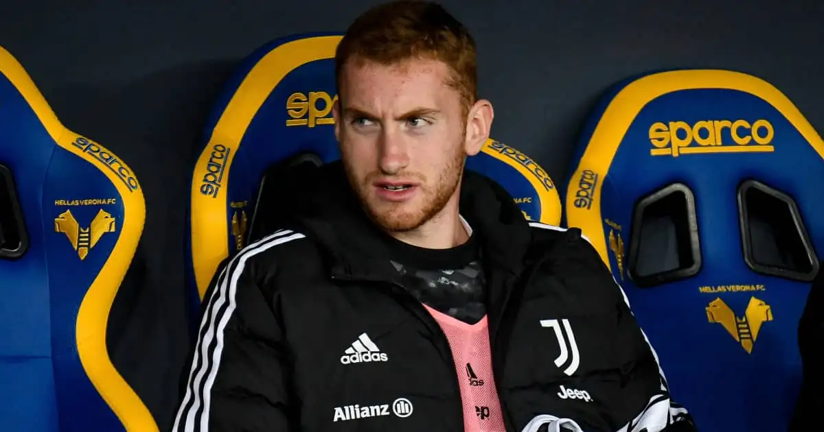 Juventus winger Dejan Kulusevski sitting on the bench 2021