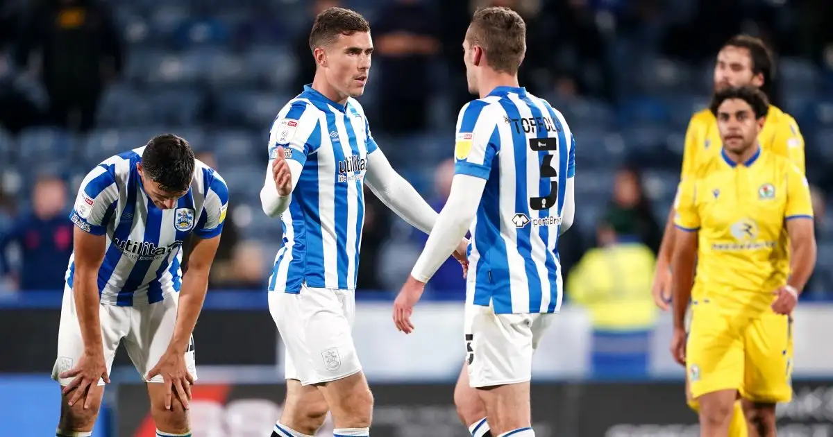 Sheffield Wednesday eye Huddersfield stalwart ahead of January