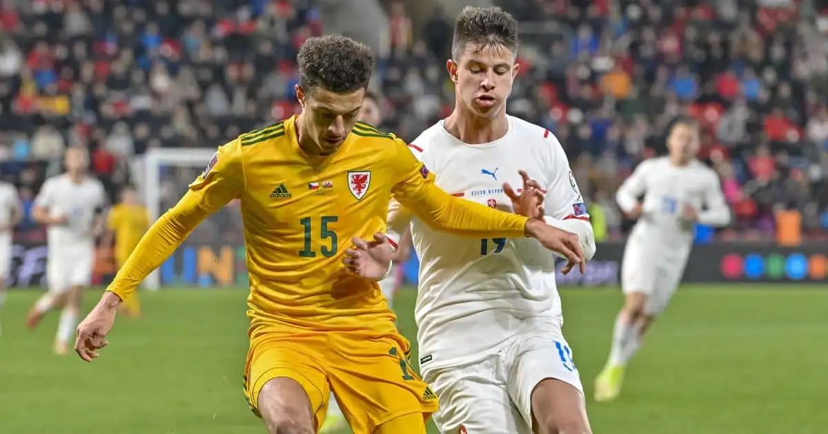 Moyes urged to boost West Ham ranks with star who ‘could be the answer’