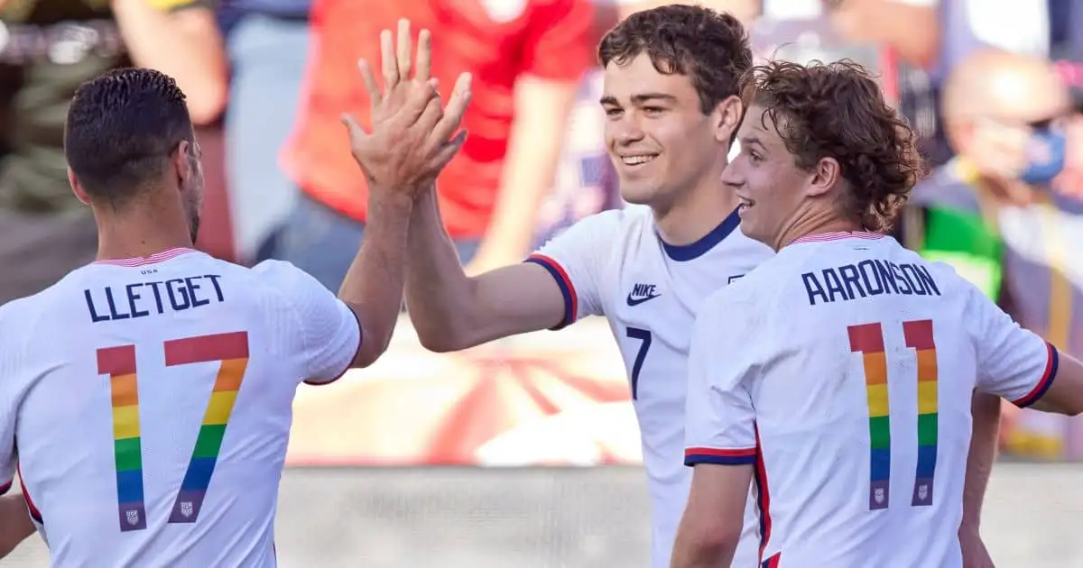 Sebastian Lletget, Gio Reyna, Brenden Aaronson, USA celeb goal v Costa Rica in friendly