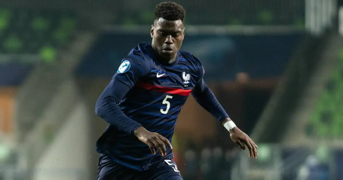Man Utd learn new price of defensive starlet as interest reignited in West Ham, Newcastle target