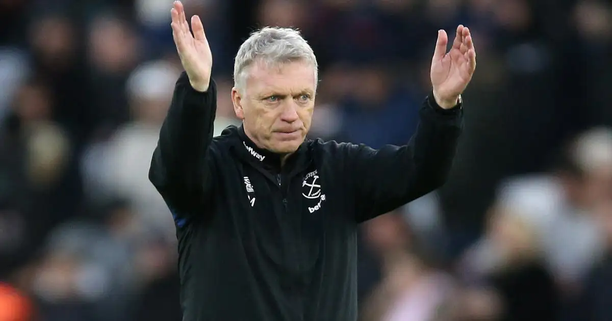 David Moyes claps the West Ham fans after FA Cup victory over Leeds, January 2022