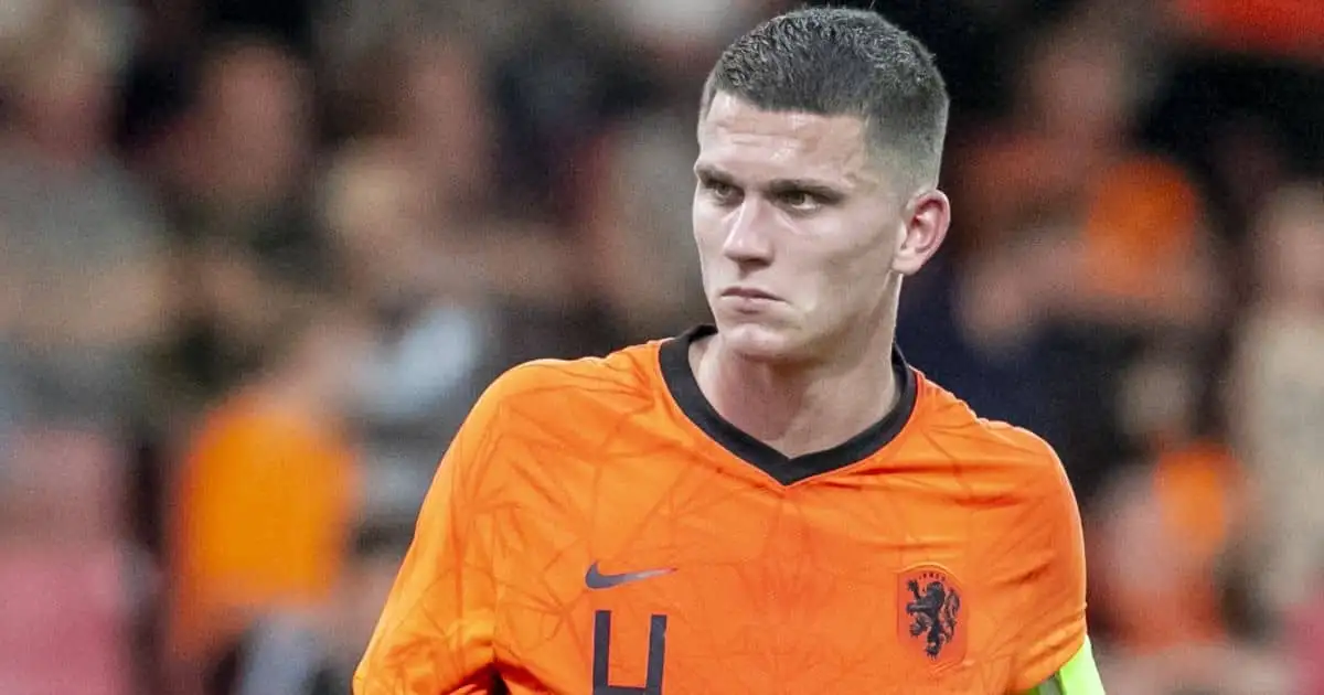 Botman ‘moving closer’ to next club as Tottenham, Newcastle wait on transfer decision