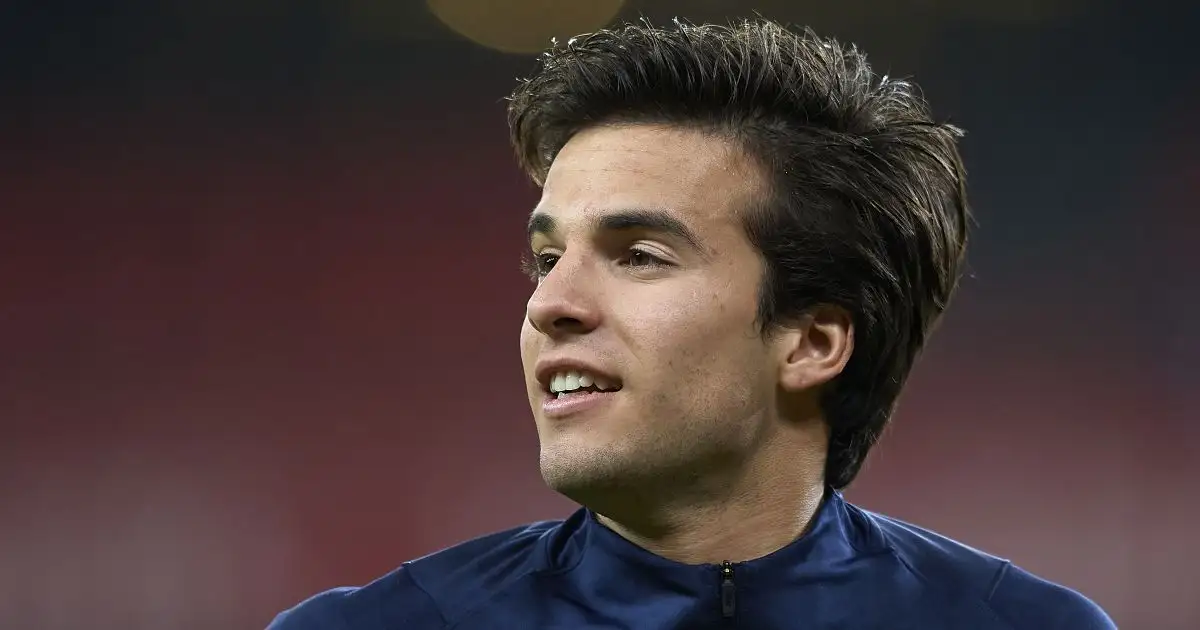 Leeds United named as leading suitors for Barcelona man encouraged to move on