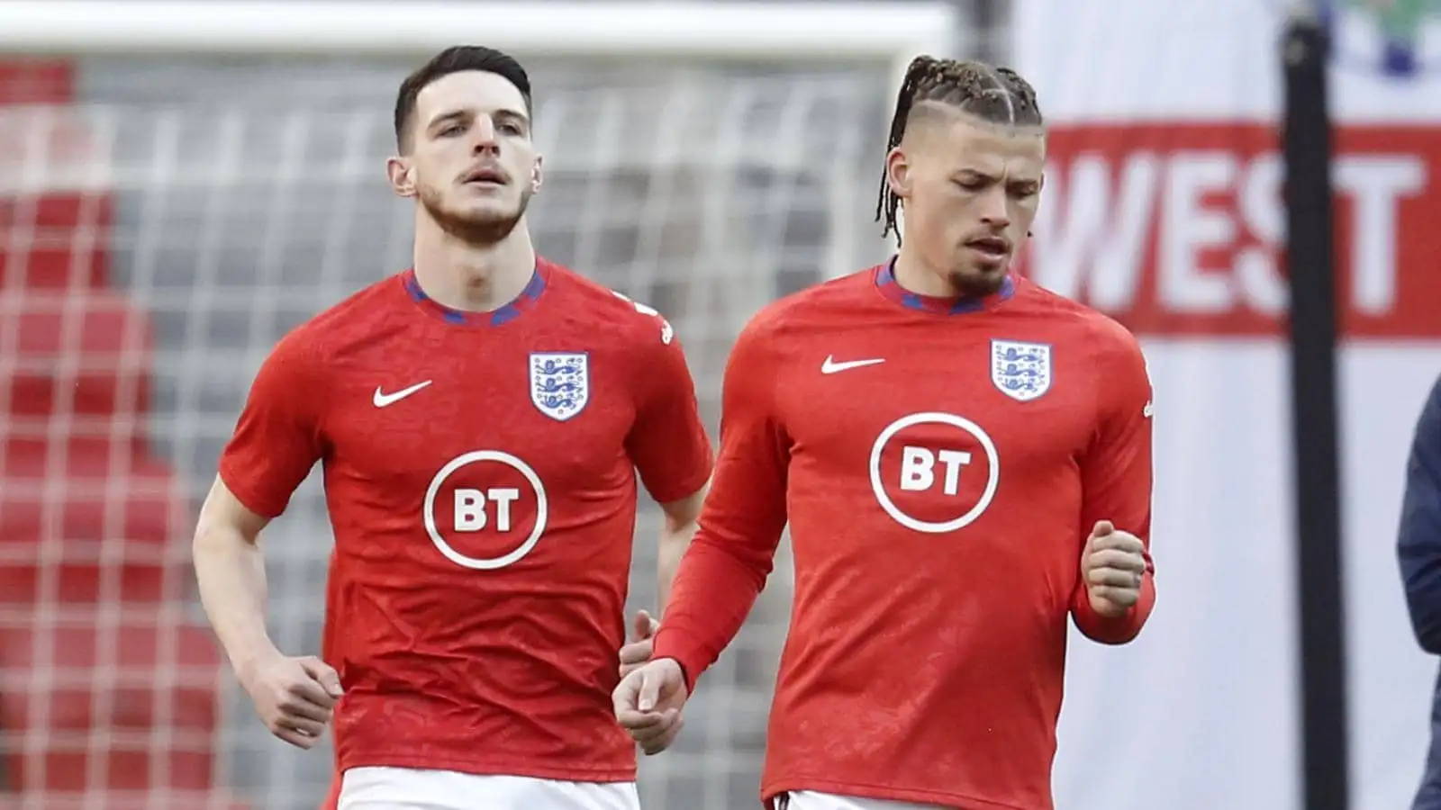 Declan Rice and Kalvin Phillips warming up for England